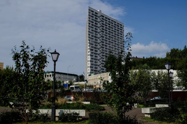 На улице Петербургской