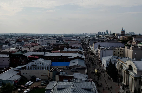 Вид на город с колокольни Богоявленского Собора