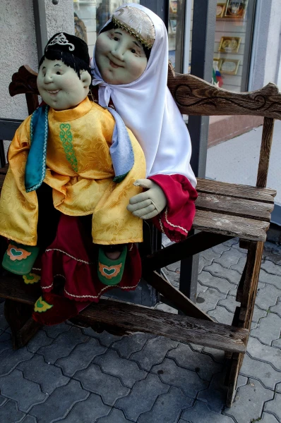 На улице Баумана