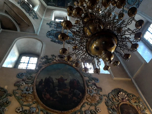 В Петропавловском Соборе