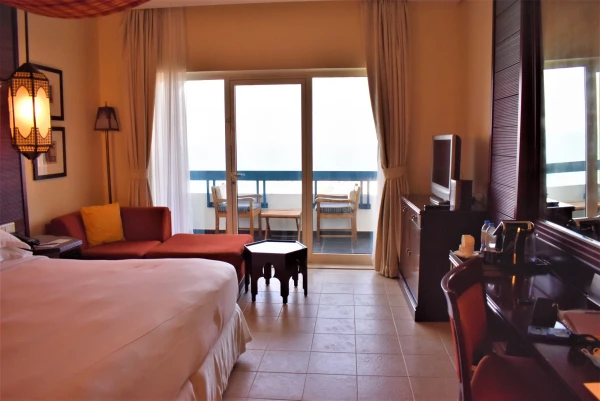 Мой номер в отеле Ajman Hotel 5*