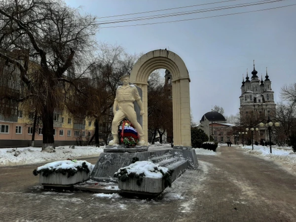 Сквер Защитников Отечества