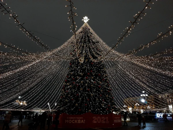 На Манежной площади