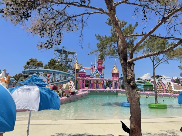 Candyland aquapark