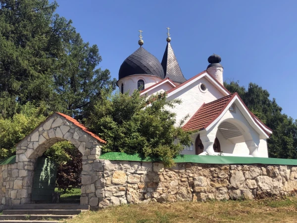 Свято-Троицкий храм