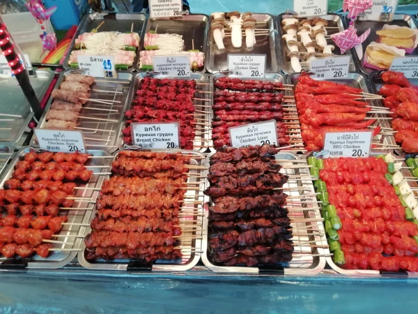 Цены макашницы на пляже Патонг