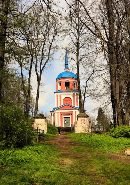 Прутня. Церковь Воскресения Христова.