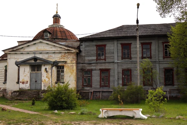 Тверь. Церковь Троицы Живоначальной в Христорождественском монастыре.