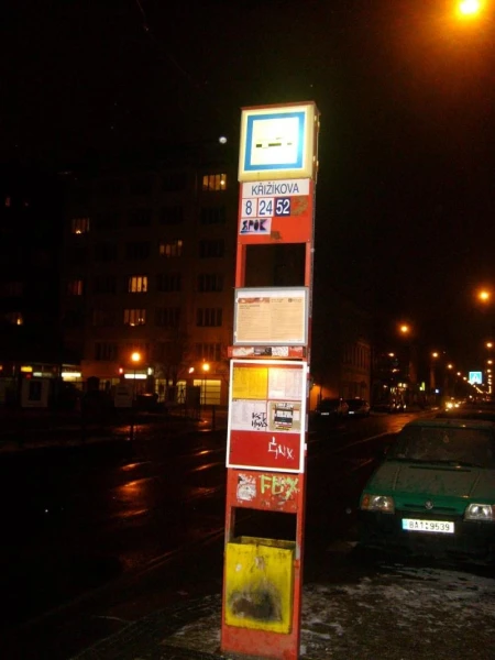 автобусная остановка
