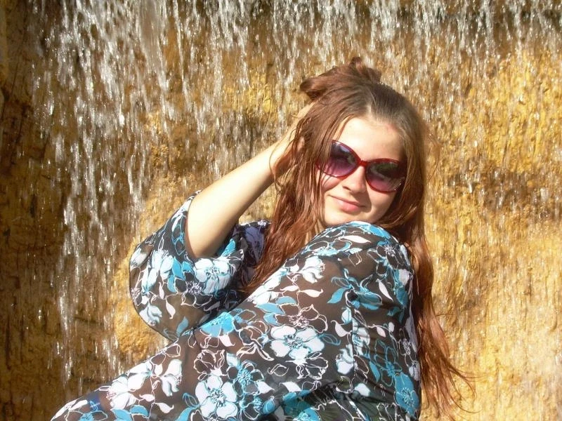 у одного из бассейнов