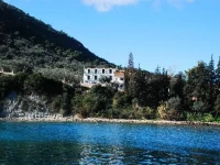 Karmiris Studios 2*