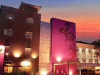 J Boutique Hotel 3*