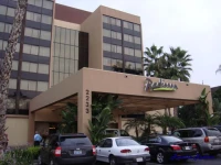 Radisson Hotel & Conference Center Fresno 4*