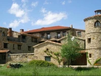 Casona Santa Coloma 2*