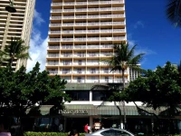 Pacific Beach Hotel 3*