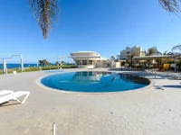 Villa Crystal 30 4*