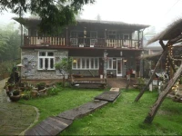Om Yoga Resort 