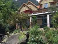 Cloud in Villa 