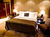 Fuqinglong Huatian Holiday Hotel 