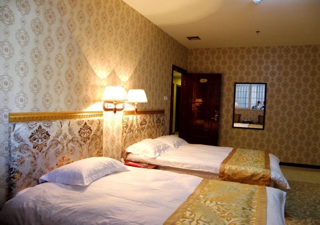 Jiajia Fast Hotel 