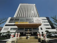 Mesa International Hotel 