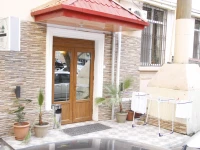 Inn &amp; Hostel Guest House 3*