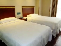 GreenTree Inn Rizhao Zhaoyang Road Express Hotel 3*