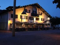 Hotel Lebzelter 4*