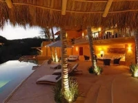 Casa Piedra Blanca 