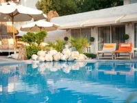 Yacht Boutique Hotel 3*