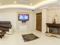 86 Guest House
