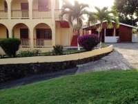 Golden Arrow Inn 