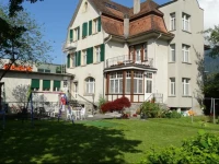 Katys Lodge B&B 