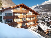 Hotel Tschugge 4*