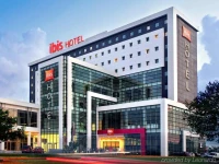 Ibis Cancun Centro 3*