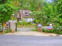 Happy House Adventureland 3*