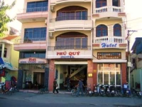 Phu Quy 2*