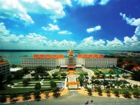 Cambodiana 4*