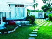 The Hen Hua Hin 3*