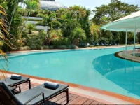 Hilton Cairns 5*