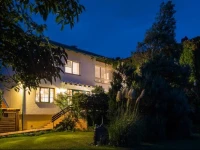 Weingut & Landhaus Willi Opitz 3*