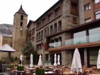Apartaments La Neu 3*