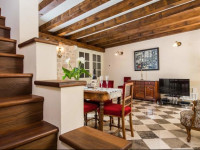 City Walls Holiday Home