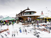 Mountain-Lodge / Restaurant Bahnhof / Kleine Scheidegg