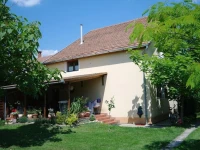 Nora Apartman 
