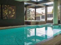 Luxury Villa With Inside Pool 
