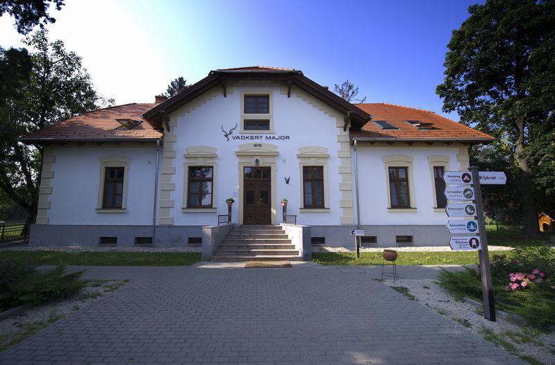 Vadkert Major 3*