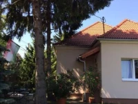 Kocsis Apartman es Camping 