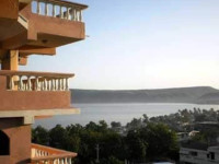 La Colline Hotel