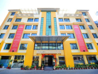 Yellow Pagoda Hotel